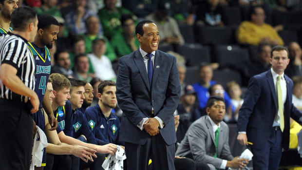 kevin-keatts-carousel.jpg